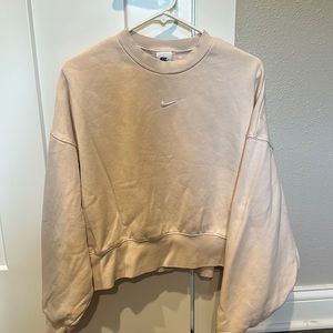 Nike like new cropped cream colored sweatshirt